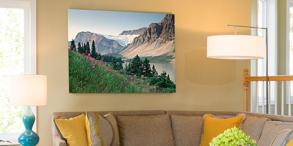 Livingroom-landscape-photo-Banff